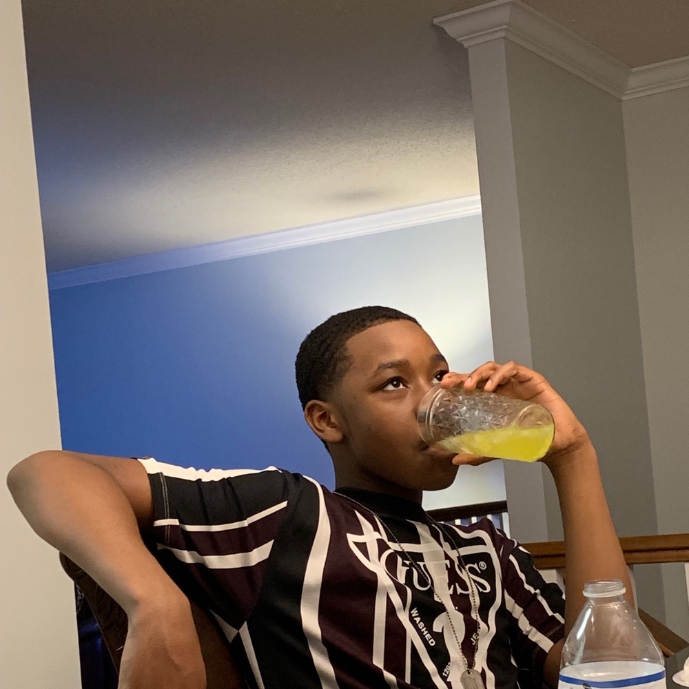 Meet your Posher, Devin